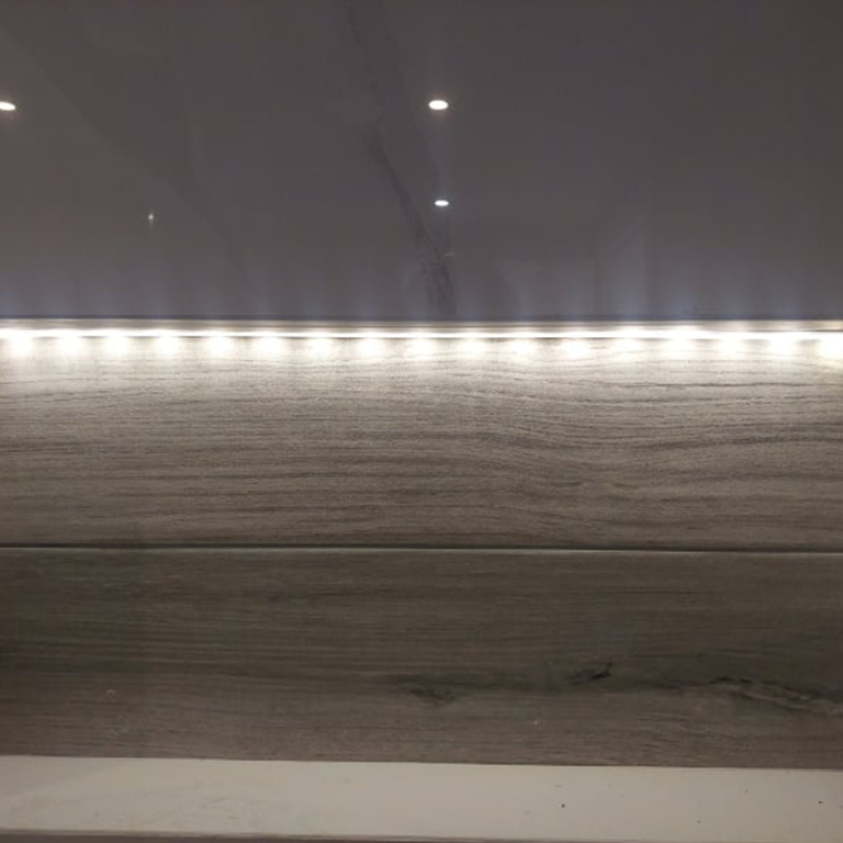 Εγκατάσταση φωτισμού